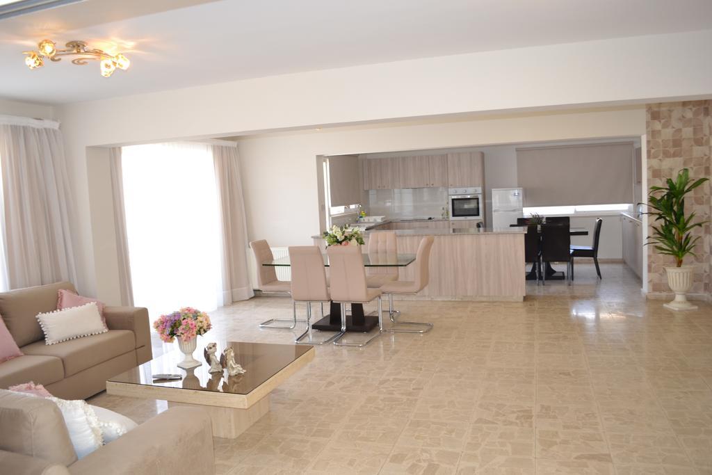 Marianna Hotel Apartments Limassol Exterior foto