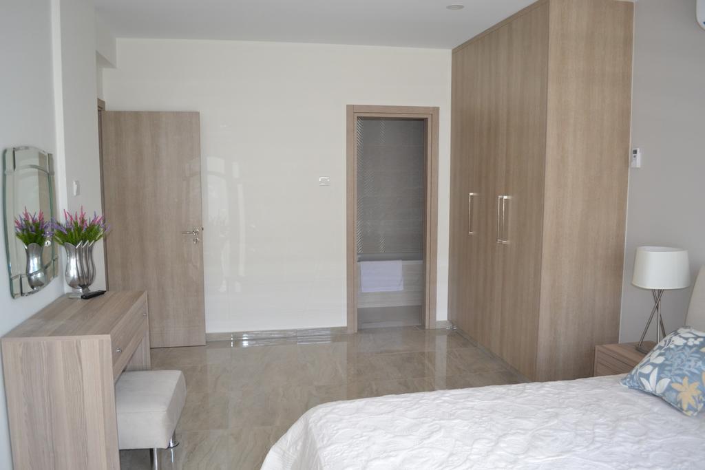 Marianna Hotel Apartments Limassol Exterior foto